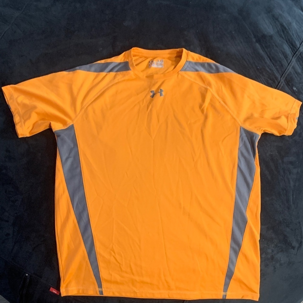 Under Armour Men's Vibrant Orange Tee with Gray Accents